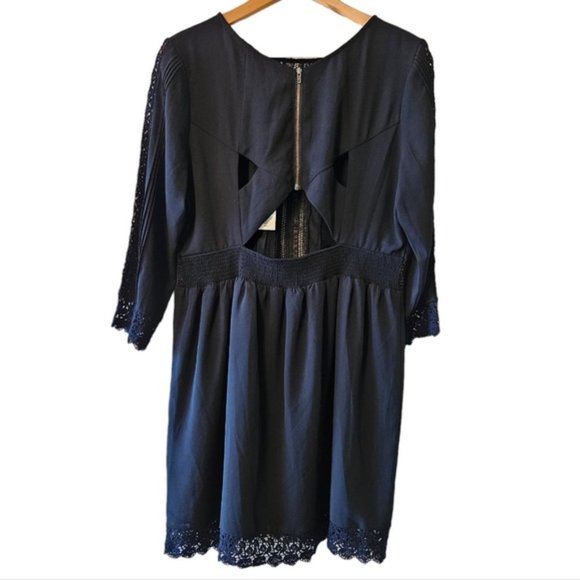Revolve Heartloom Aimee Lace Mini Dress Cutout Quarter Sleeve Black Dress Size L - Picture 12 of 16